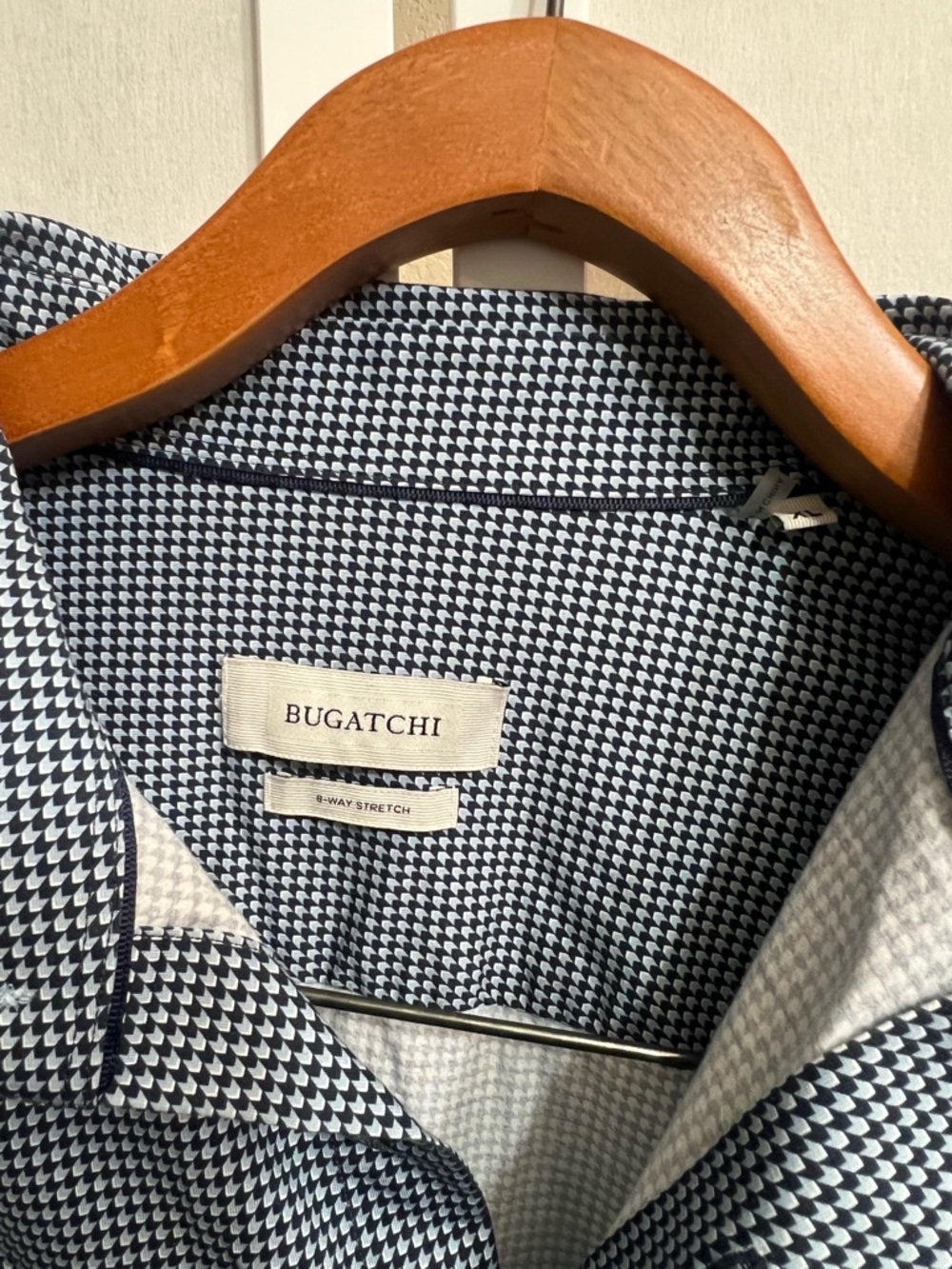 Bugatchi Navy & White Micro Houndstooth Shirt